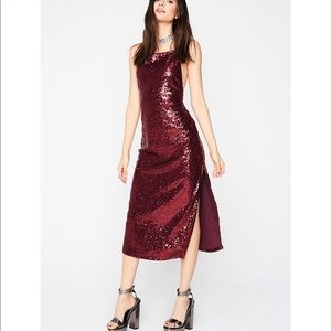 Sexy Sequin Burgundy Motel Rocks Midi Dress